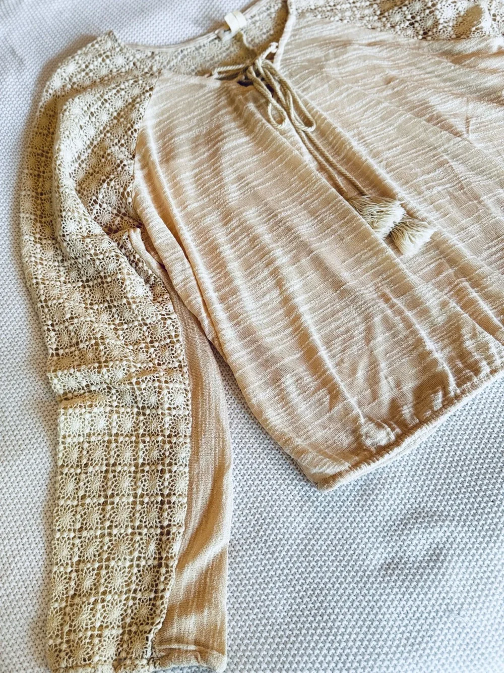 MEADOW RUE Cream Crochet-Sleeve Peasant Blouse Boho Top
